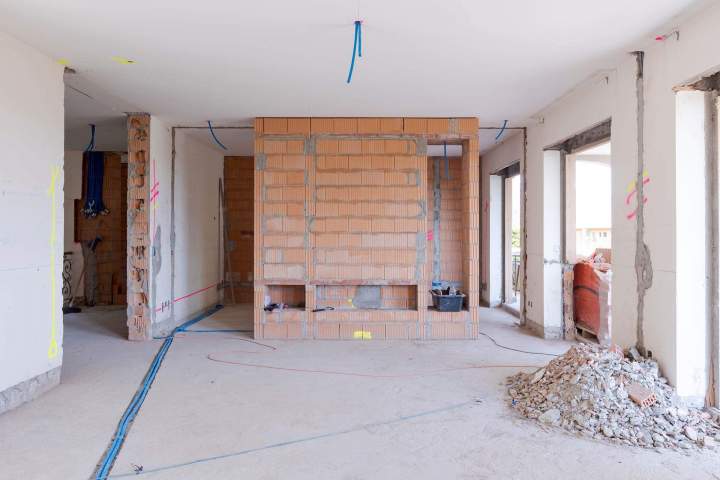Renovation Debris Removal in Montreal